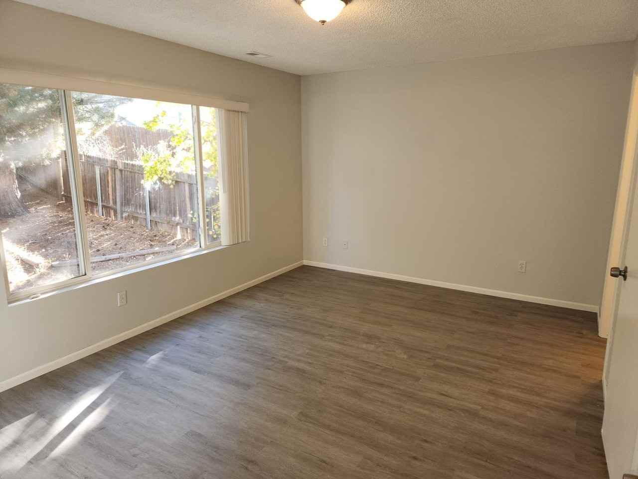 5641 Tomiche Dr - Photo 3 of 14