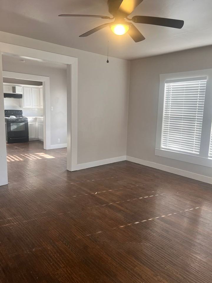 3506 County Road 920 - Photo 5 of 13