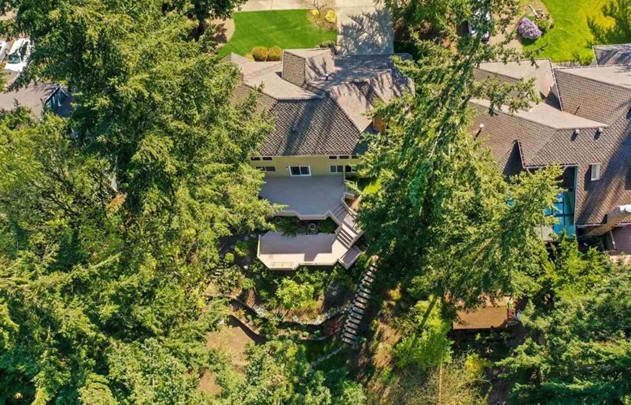 1875 179th Pl Ne - Photo 3 of 32