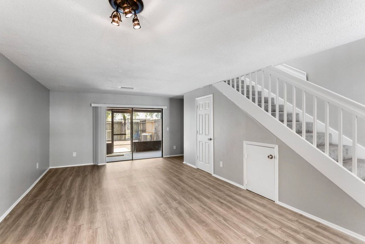 2820 S Pines Dr #132 - Photo 4 of 30