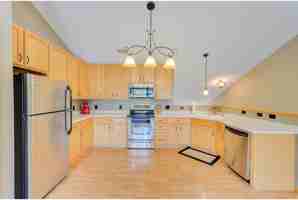 featured image of 1387 Yorkshire Ln #2407