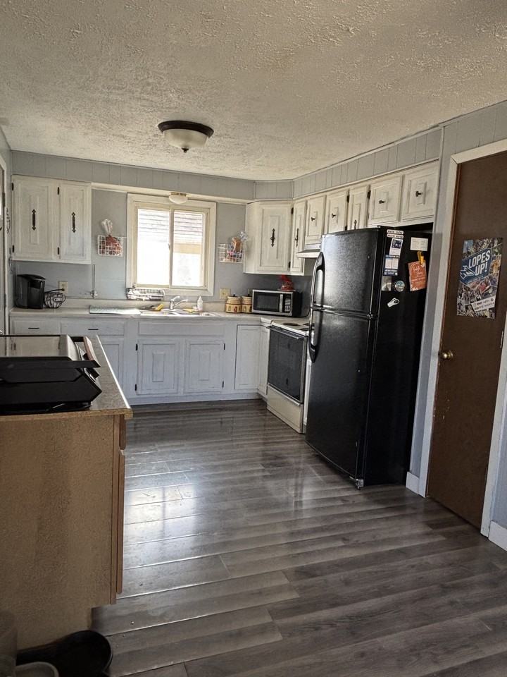 2710 H Ave #NA - Photo 4 of 8