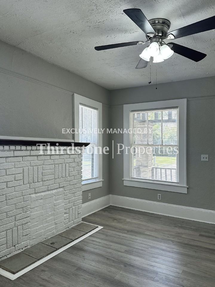 2903 Dignan St - Photo 6 of 23