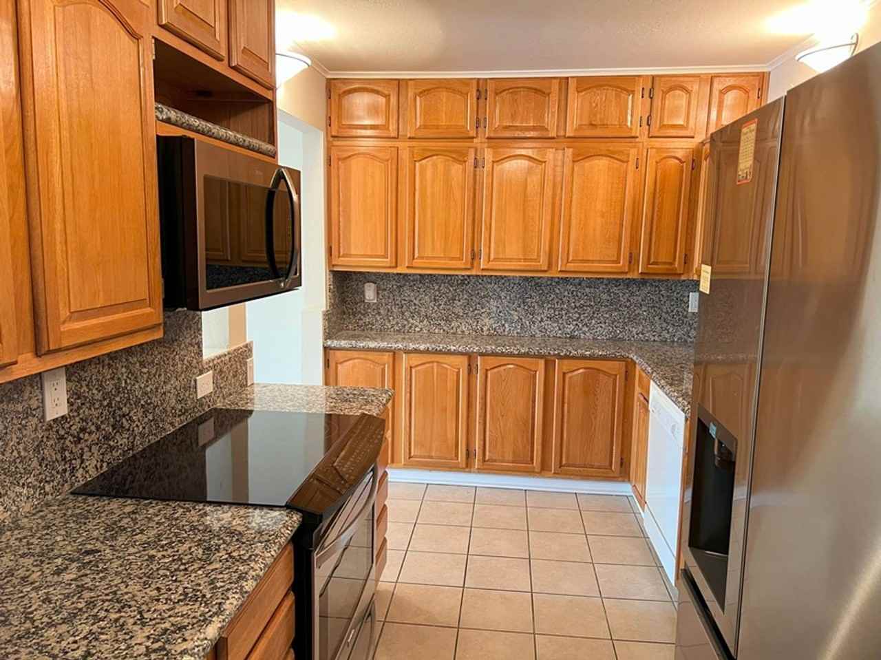 1502 E St #10 - Photo 3 of 12