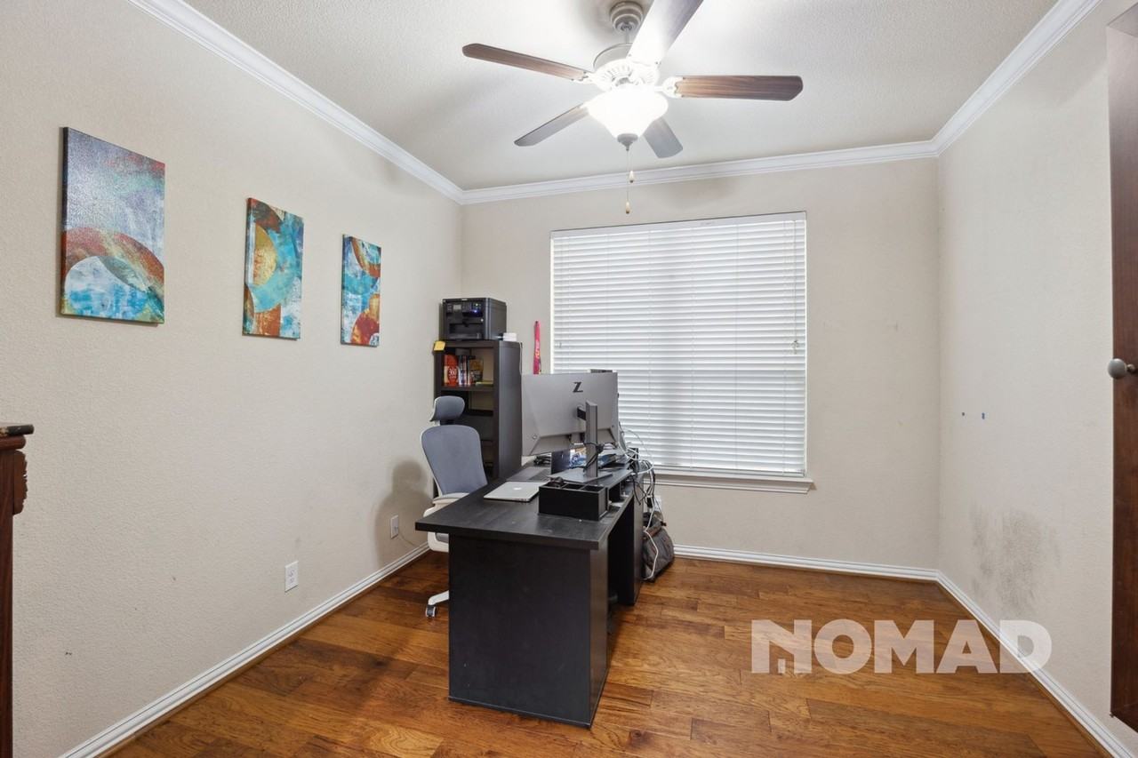 11813 Hamptonbrook Dr - Photo 3 of 28