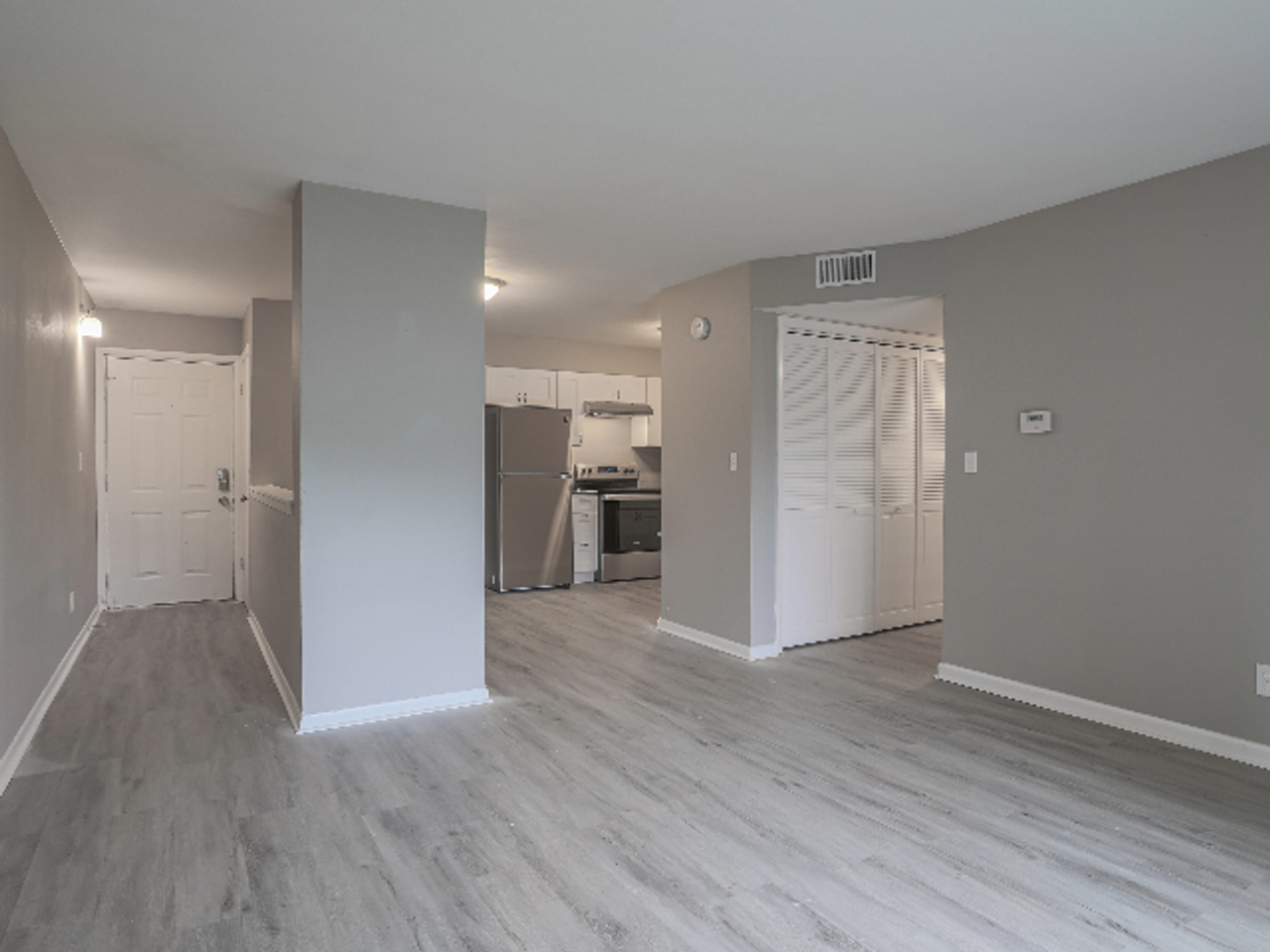 Whispering Pines Apartments - Photo 4 of 50