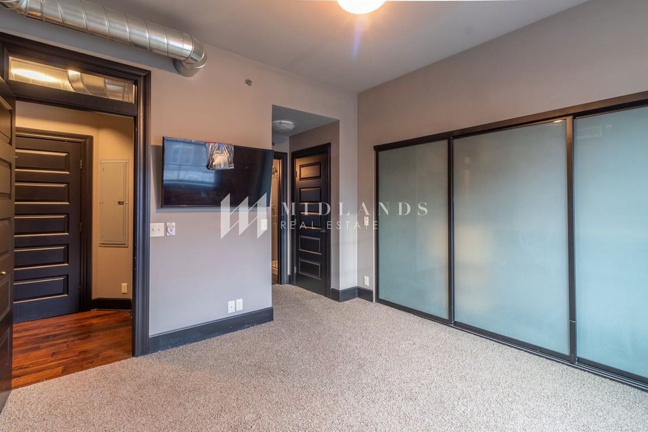 1113 S 10th St #6 - Photo 5 of 18