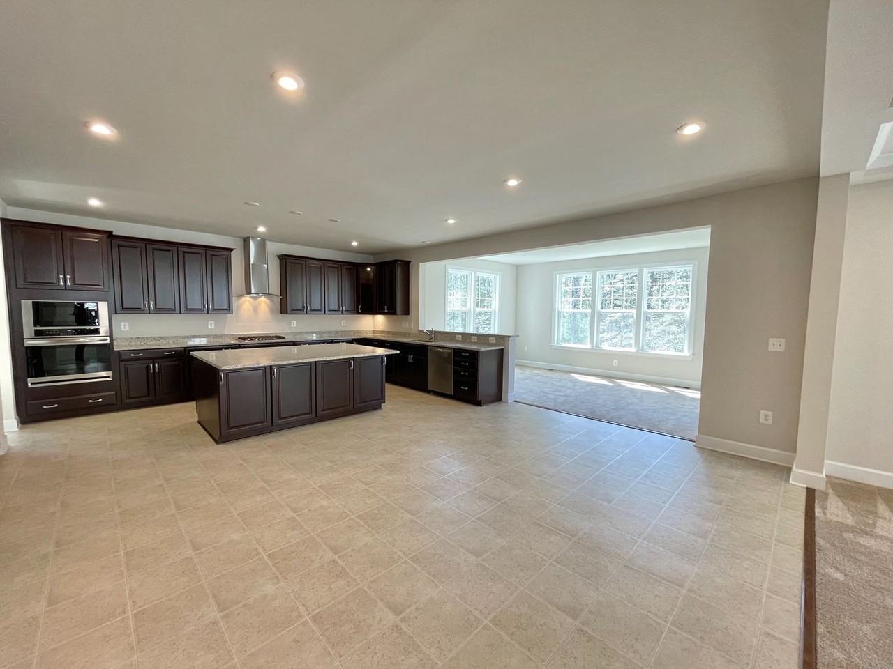 1308 Coastal Ave - Photo 2 of 43