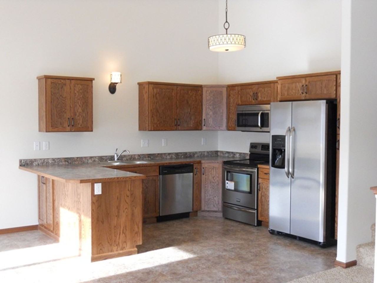 1225 S Beach Way - Photo 2 of 14