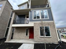 featured image of 5 N Rio Grand Ave