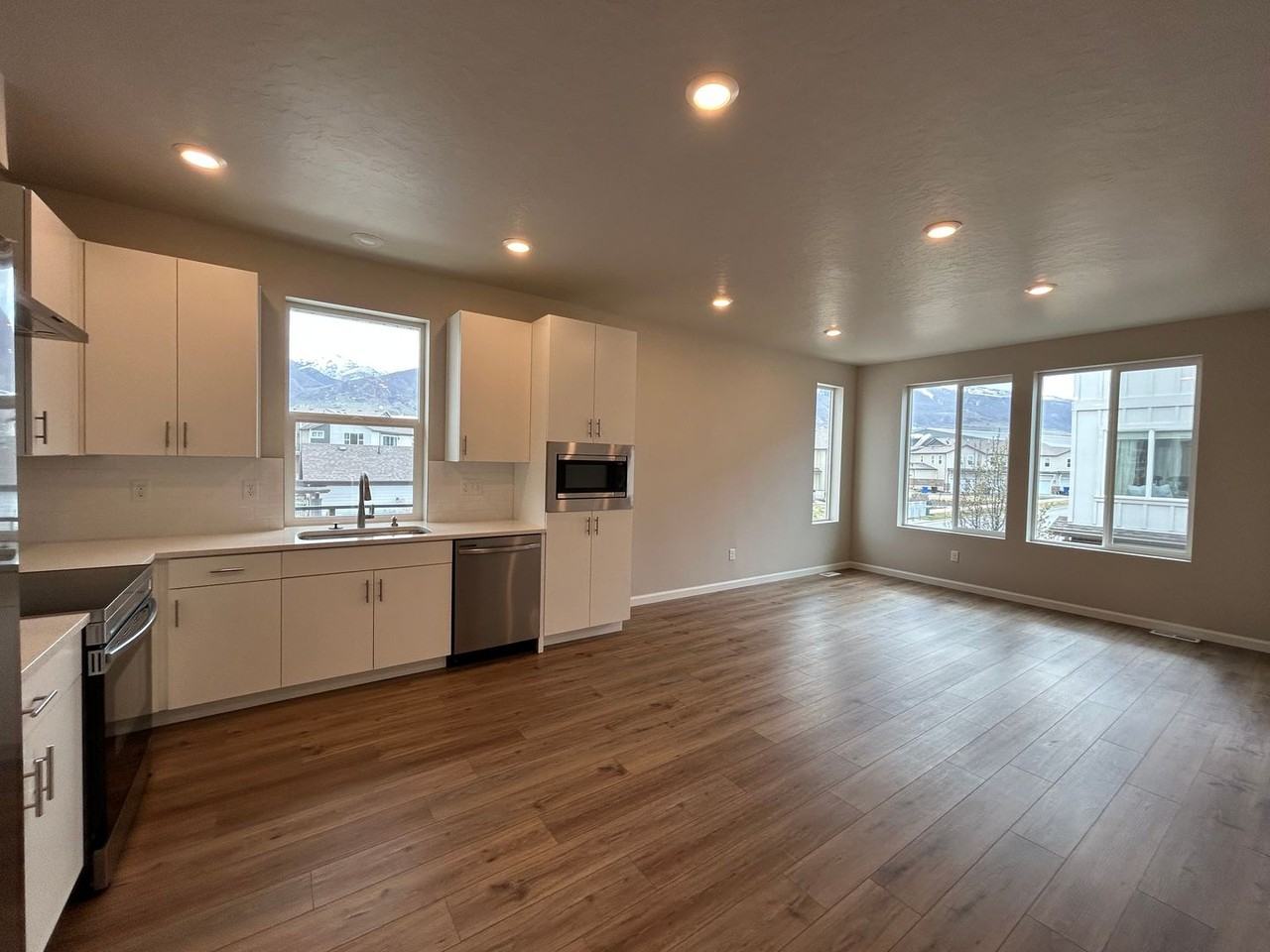 5 N Rio Grand Ave - Photo 7 of 19