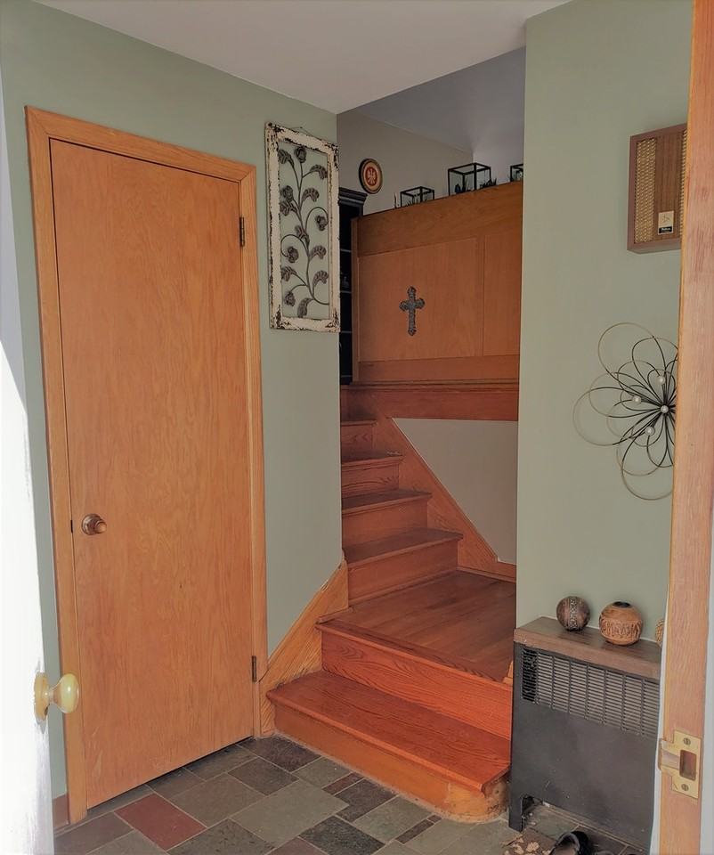 46 Pine Ln - Photo 5 of 11