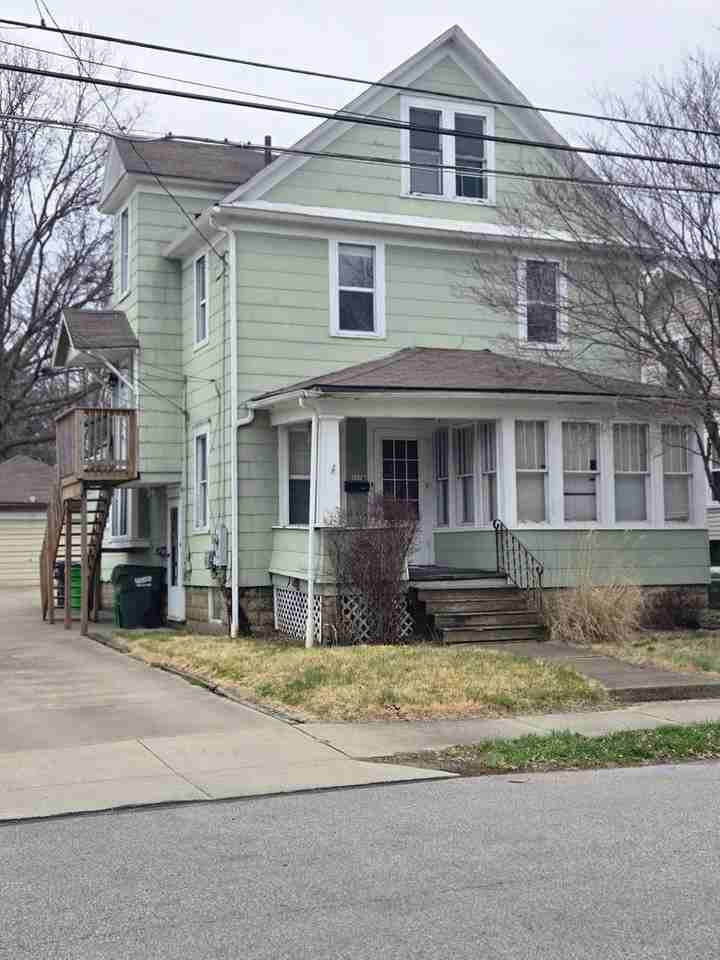 245 E Ford Ave - Photo 2 of 20