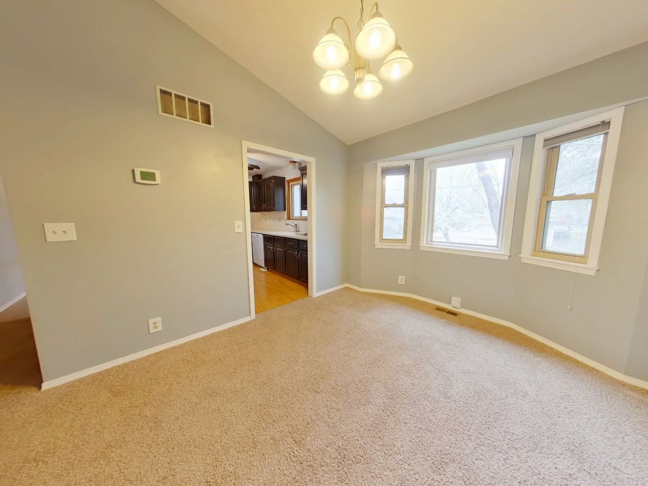 5809 E 45th St N - Photo 4 of 25