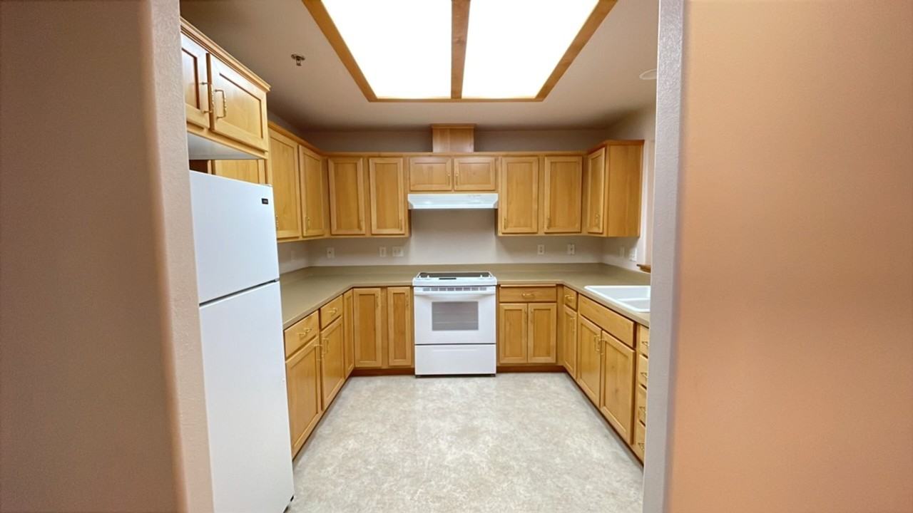 834 Pavilion Pl - Photo 5 of 10