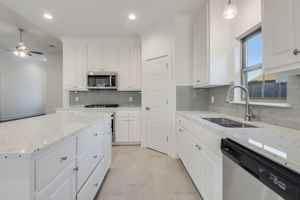 featured image of 39419 Waycross Ave
