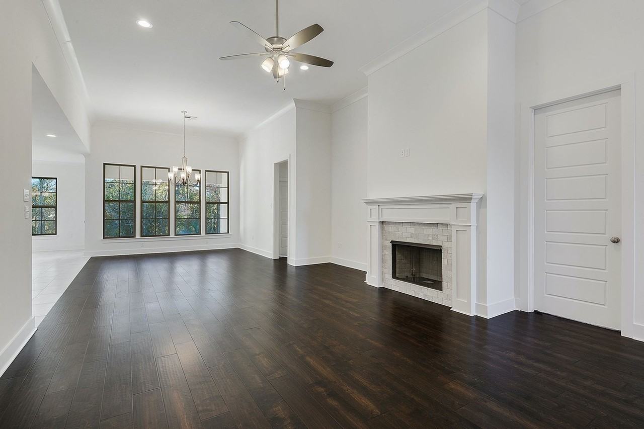 39419 Waycross Ave - Photo 4 of 16
