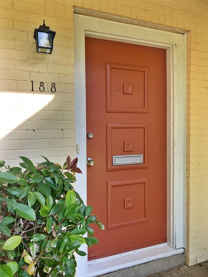 188 Charles Ave #188 - Photo 3 of 29