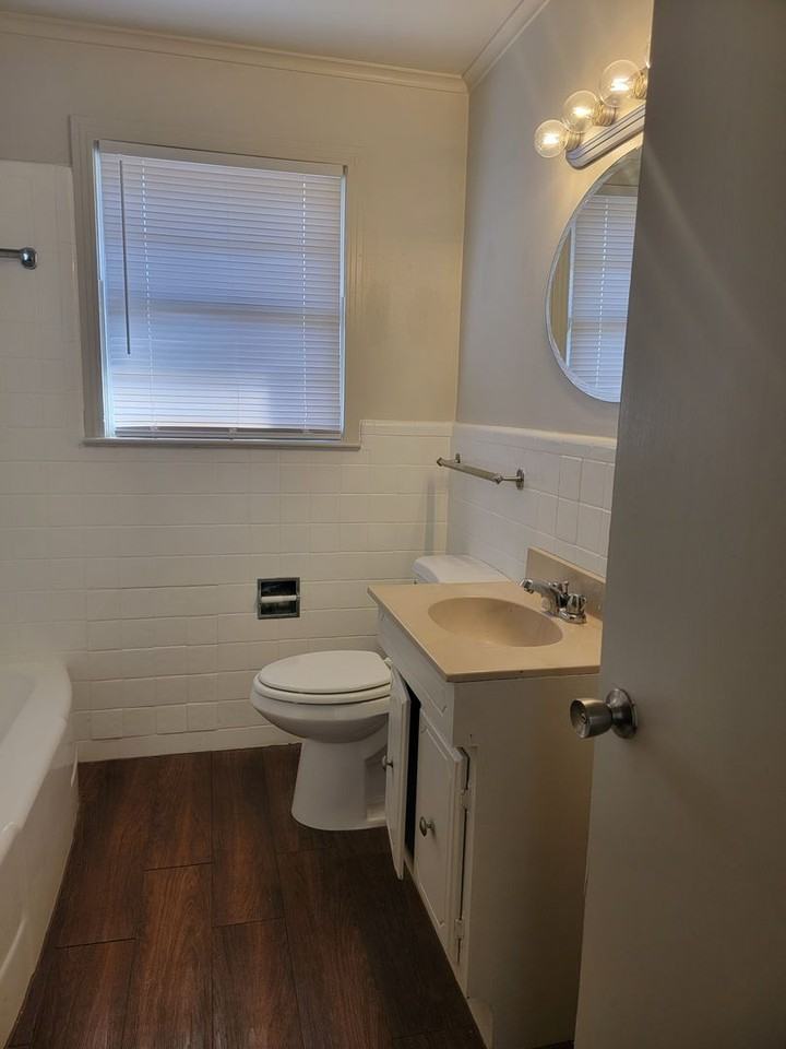 188 Charles Ave #188 - Photo 5 of 29