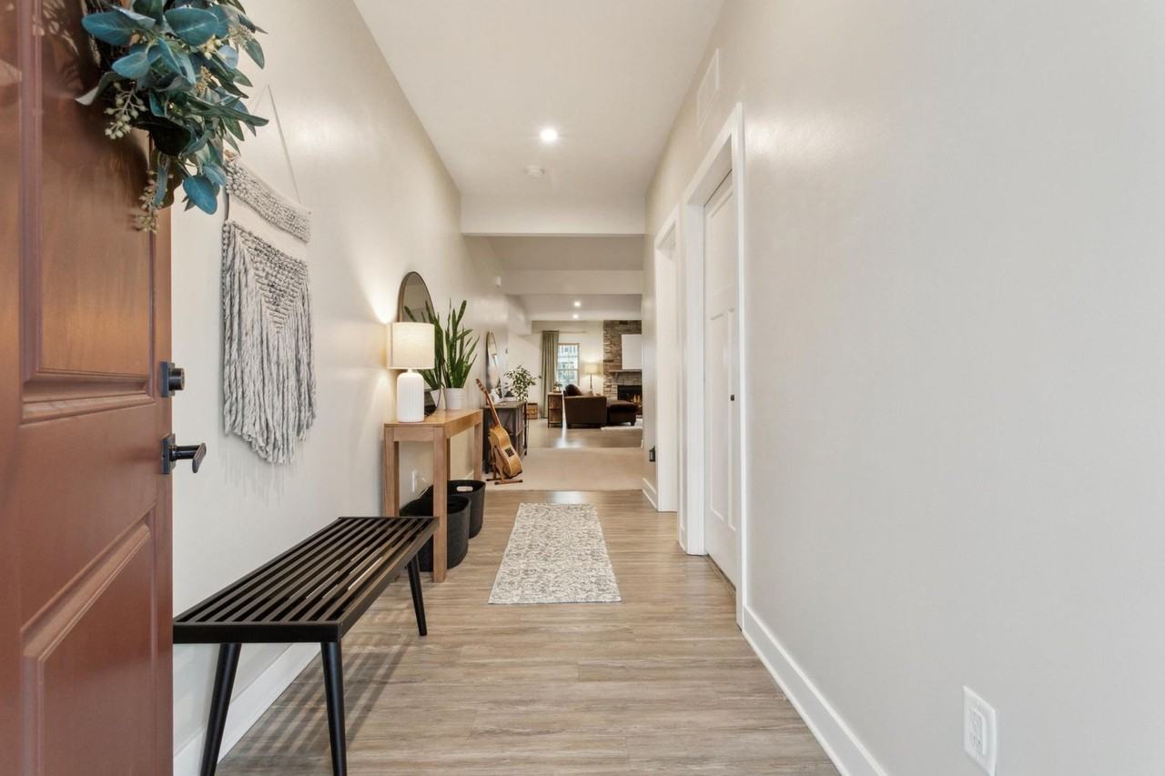 9801 Coral Bells Ct - Photo 2 of 23