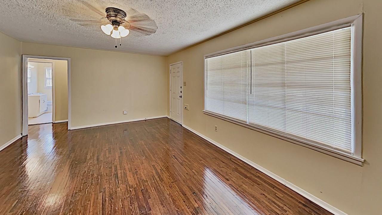 721 June Dr - Photo 2 of 14