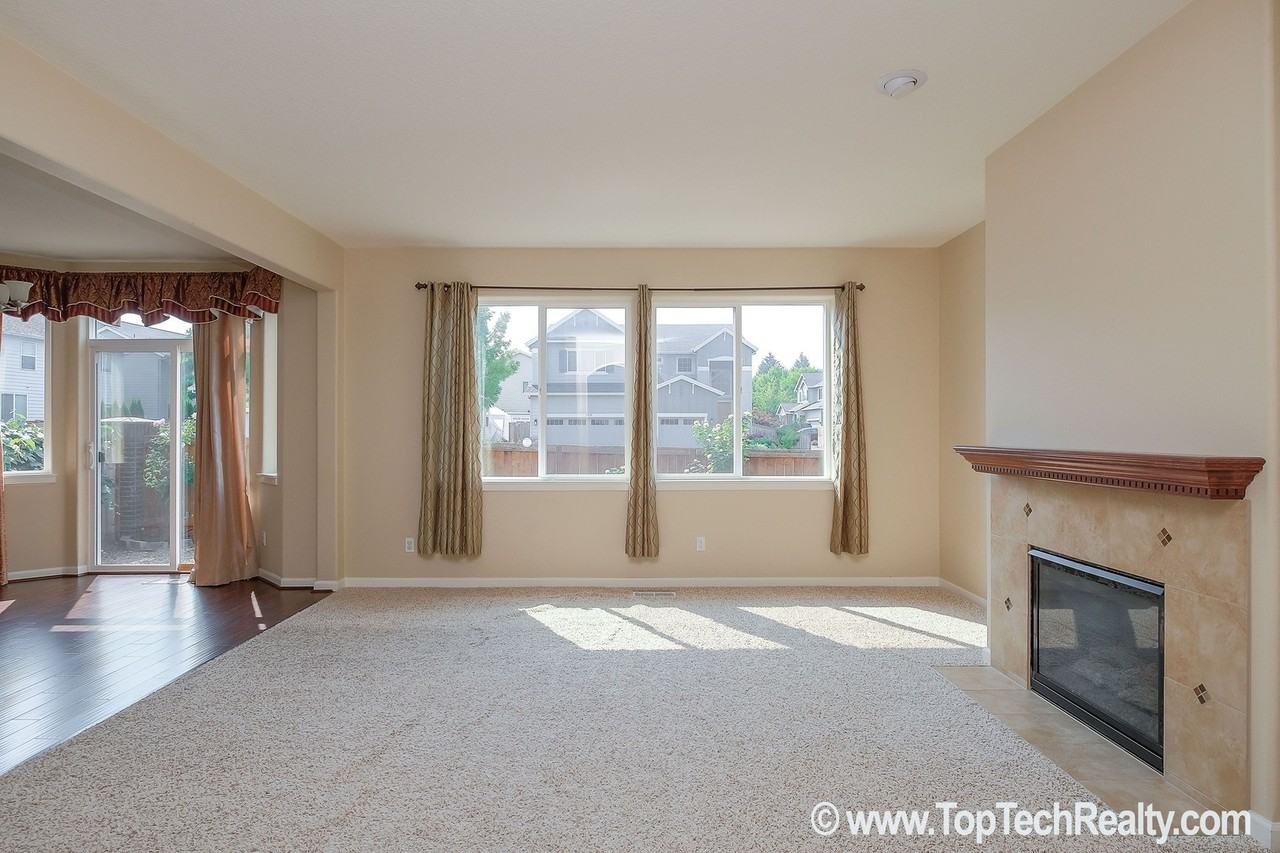 191 Ne Iberian Ln - Photo 4 of 23