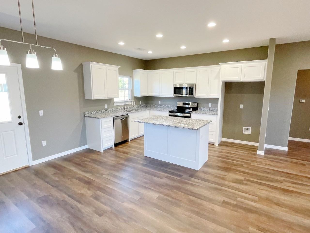 5465 Barn Owl Dr - Photo 3 of 11