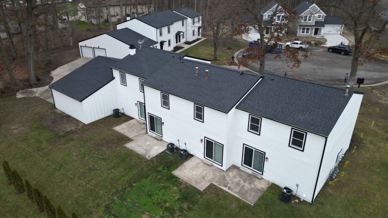 5017 Birchwood Ln - Photo 3 of 18