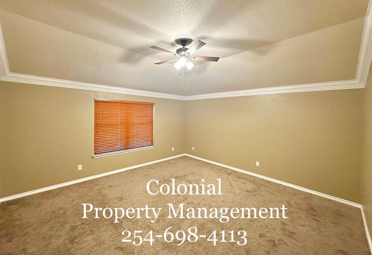 4305 Lauren Mackenzie - Photo 6 of 14