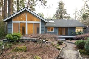 featured image of 837 Country Club Rd