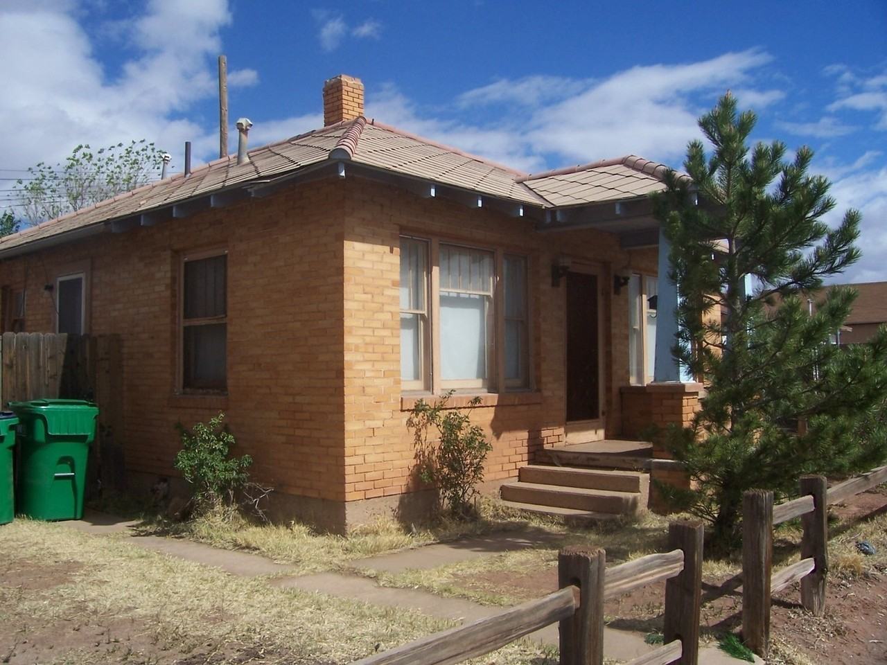 405 N Williamson Ave - Photo 2 of 12