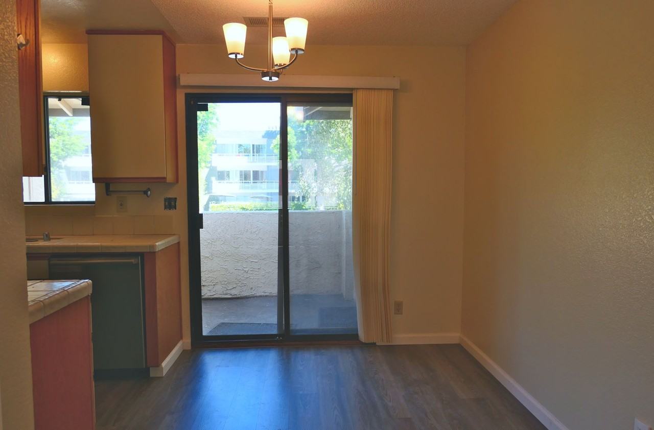 695 S Knickerbocker Dr #6 - Photo 4 of 14