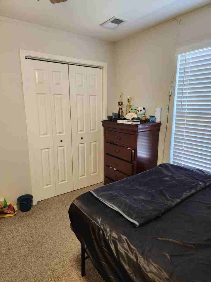 1117 Yuma St - Photo 7 of 16
