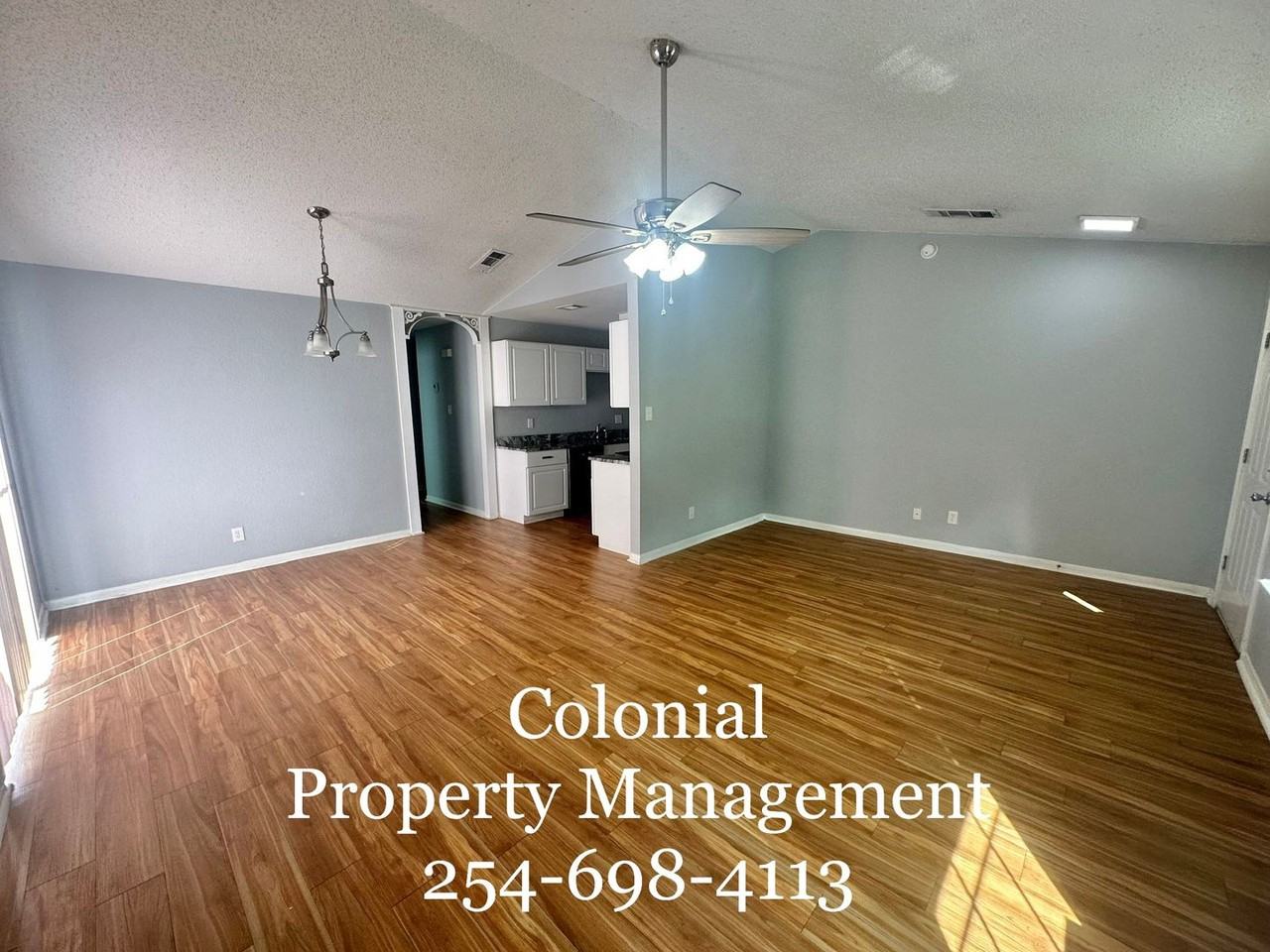 2507 Hemlock Dr - Photo 3 of 19