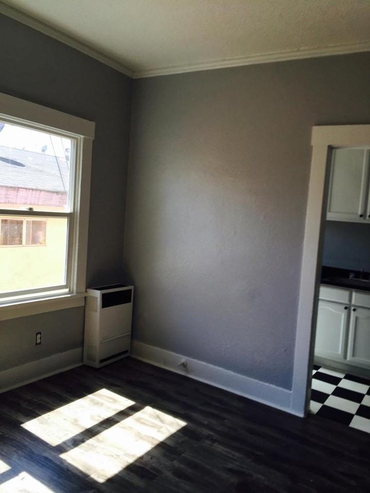 328 Columbia LLC - Photo 3 of 7