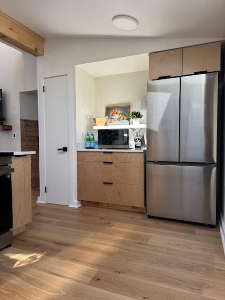 148 East Hill - Photo 6 of 45