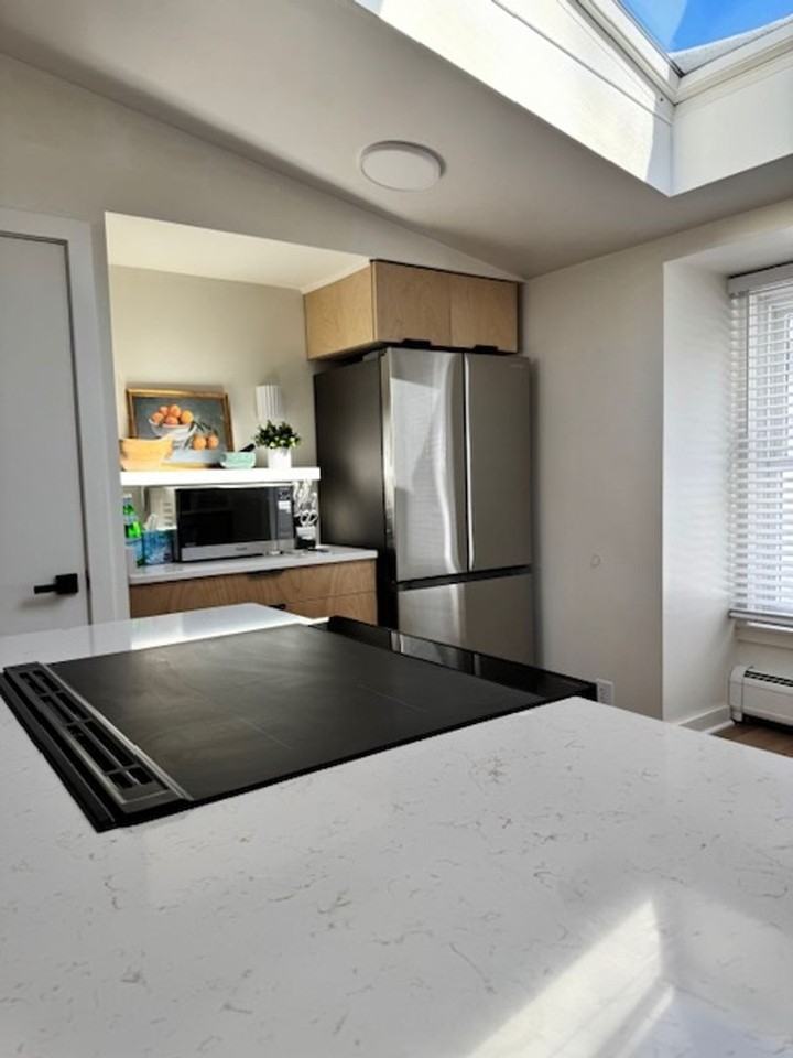 148 East Hill - Photo 7 of 45