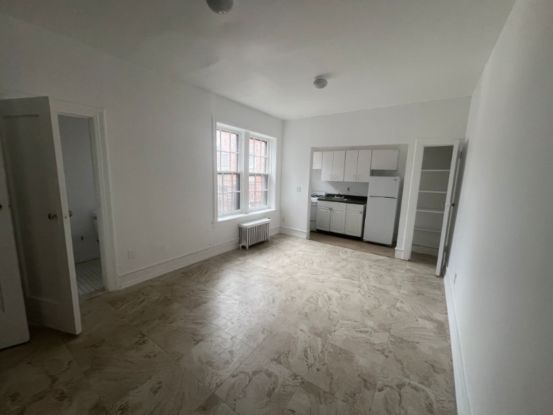 50 Randolph Pl - Photo 2 of 5