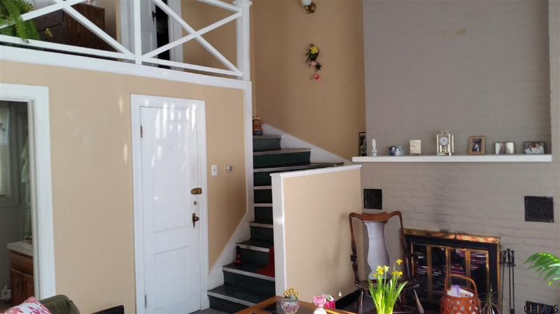 49 Woodward Avenue #1 - Photo 3 of 7