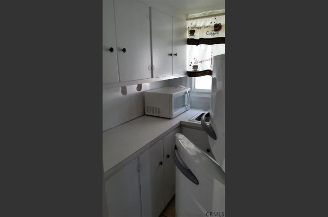 49 Woodward Avenue #1 - Photo 4 of 7