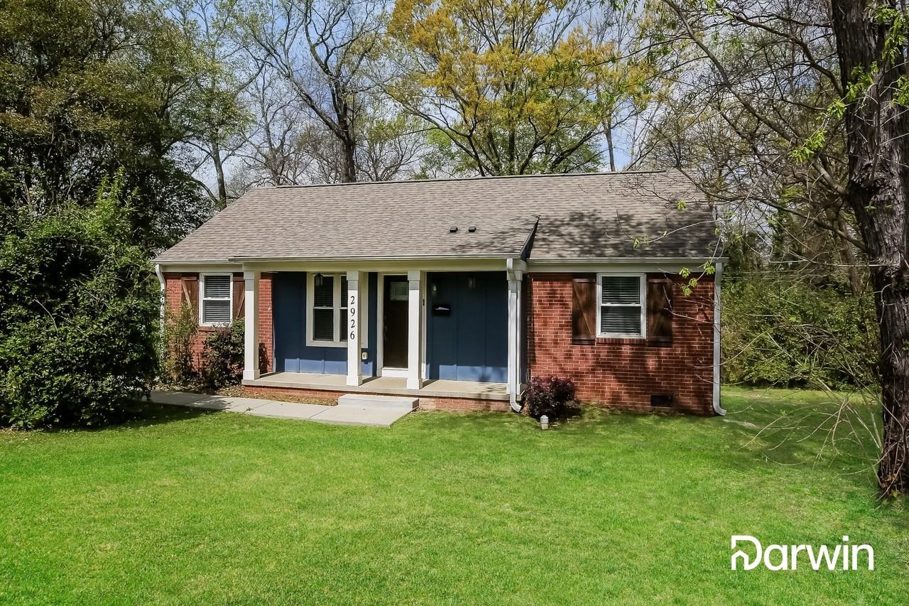 2926 Lasalle St - Photo 2 of 15