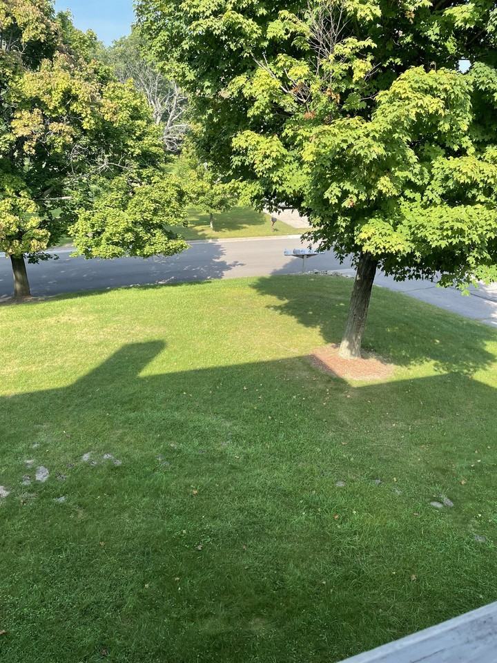 101 Riverdale - Photo 2 of 27