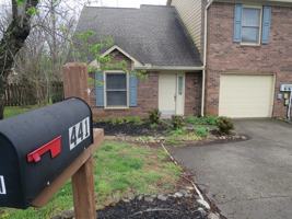 featured image of 441 Eagle Brook Dr