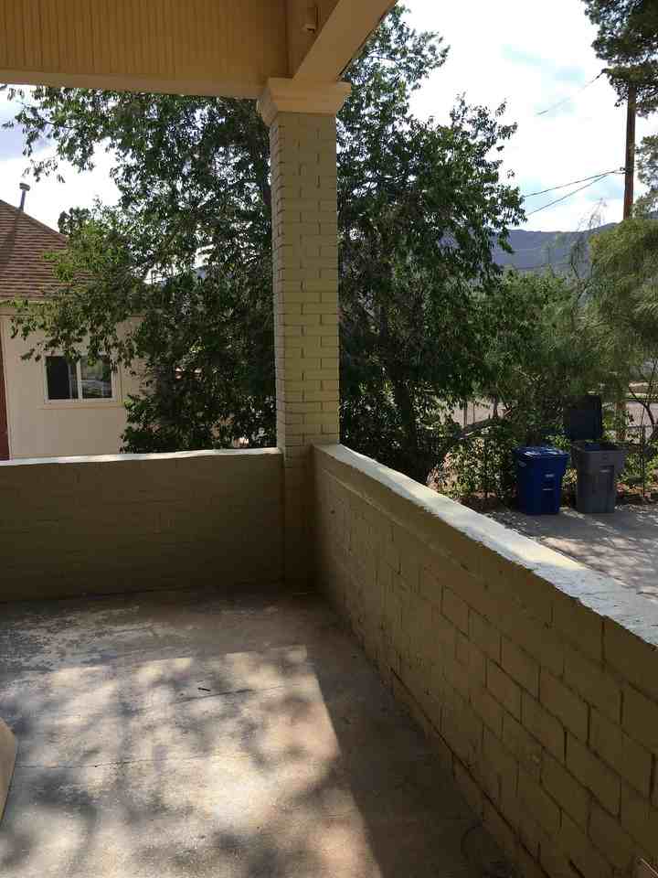 Hueco Apts. (2, 10, 34) - Photo 2 of 12