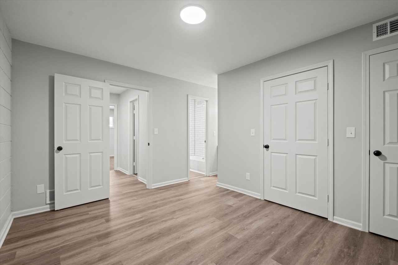 720 Ottawa Street - Photo 6 of 20