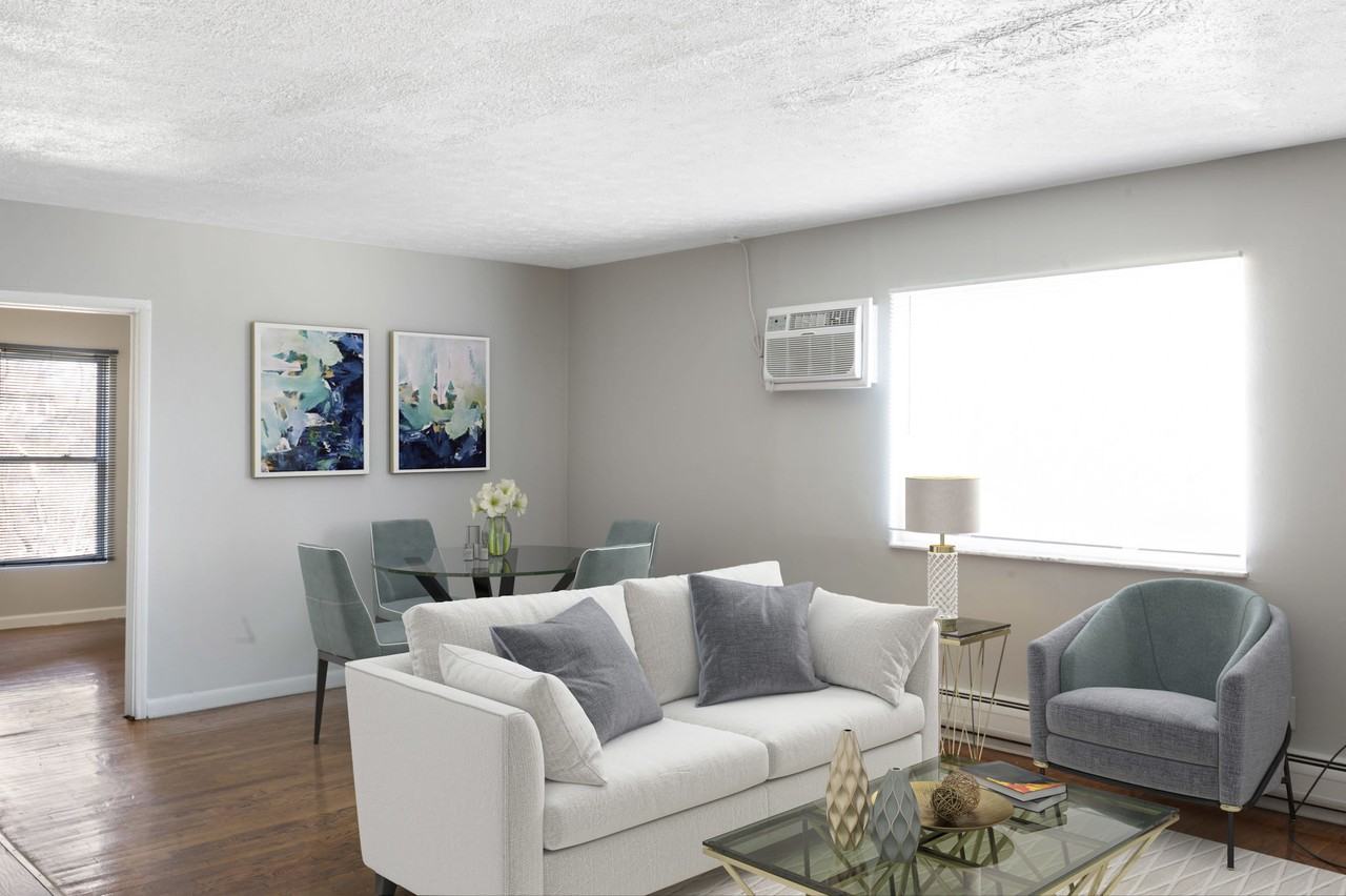 3035 Gilbert Ave - Photo 6 of 31