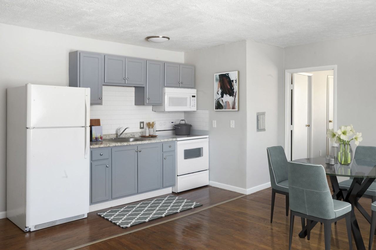 3035 Gilbert Ave - Photo 7 of 31