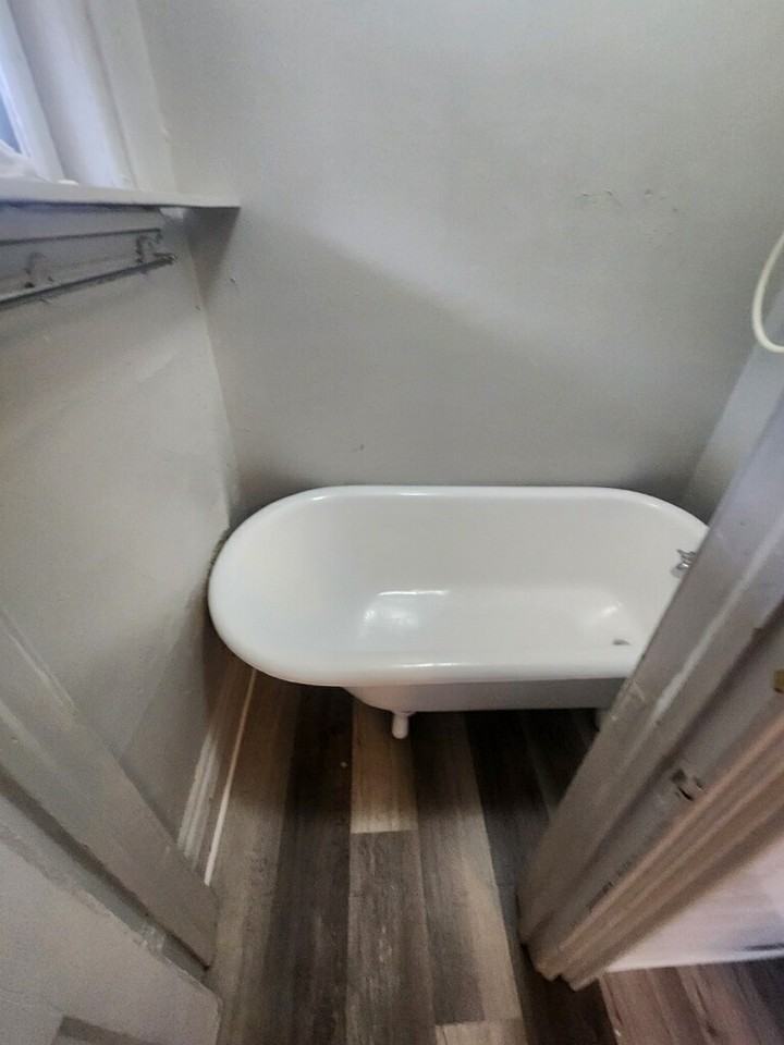 3656 East 63rd Street - Photo 4 of 10