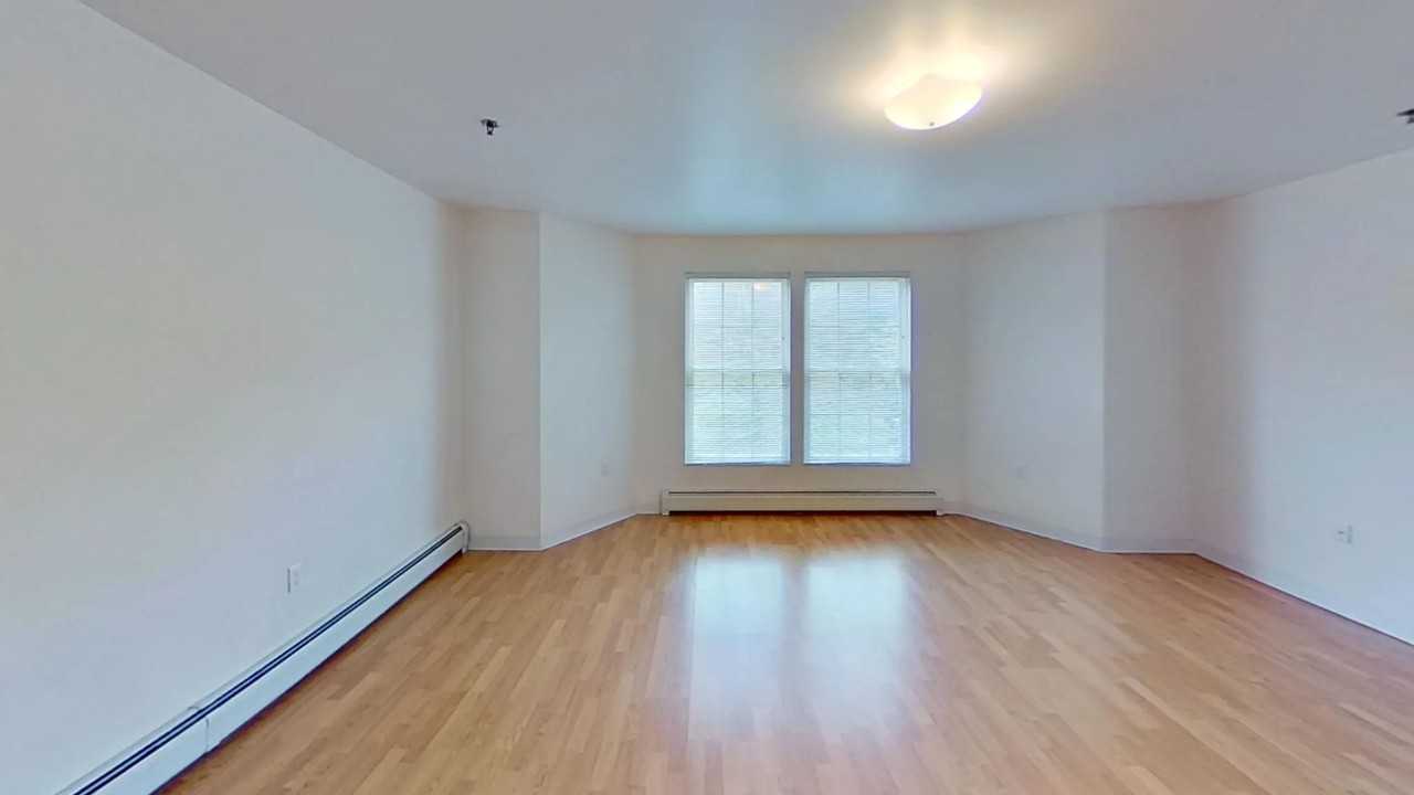 330-336 College Street - Photo 5 of 32