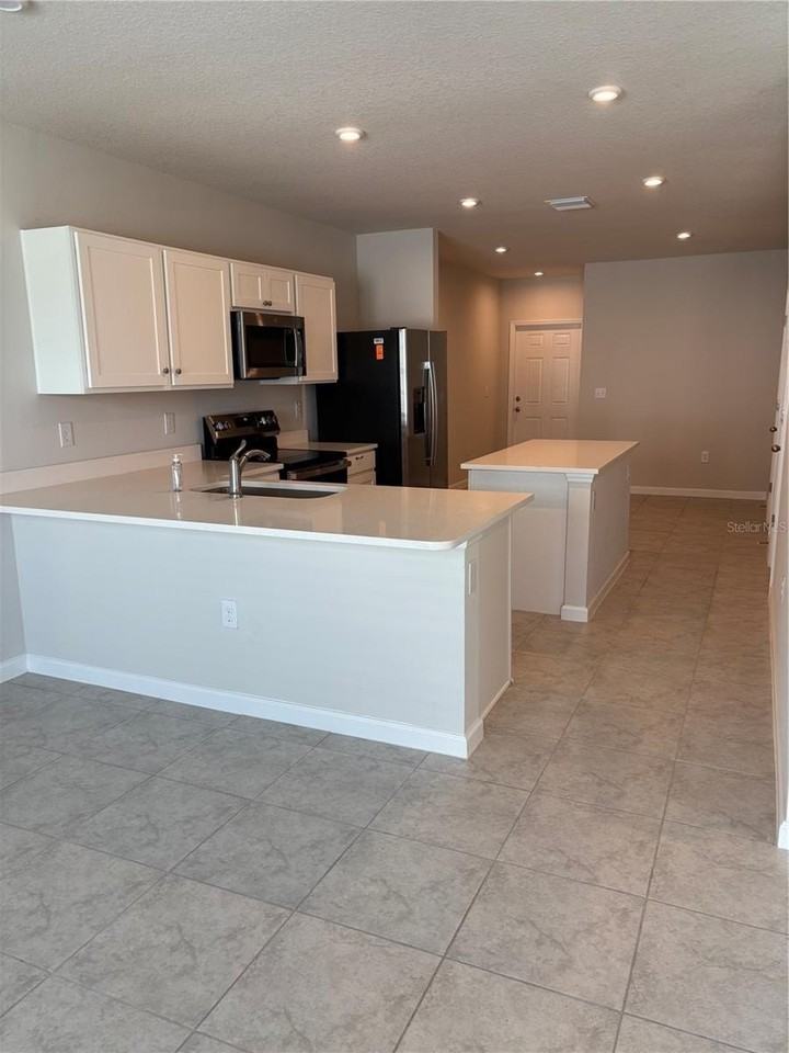 14111 Crimson Avenue - Photo 3 of 16